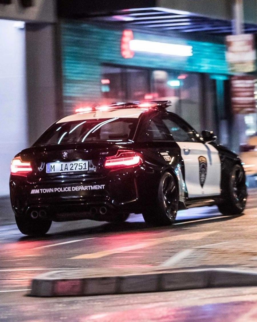  BMW M2 Coupe M Town LAPD 2019 года  (NA) (фото 4 из 5)